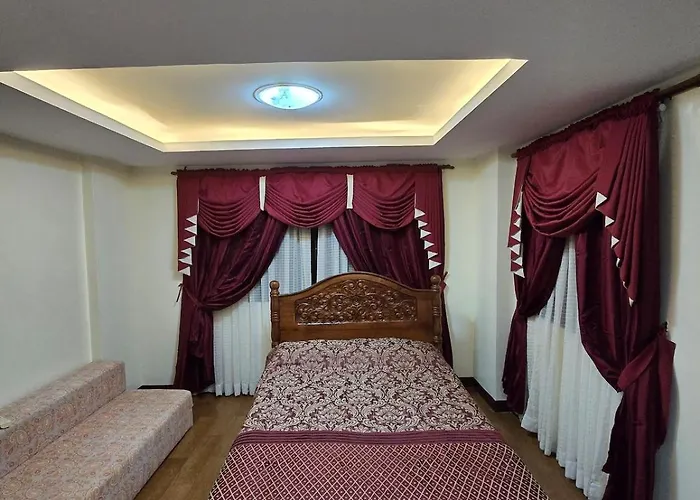 Beautiful Four Bedroom Ferienhaus